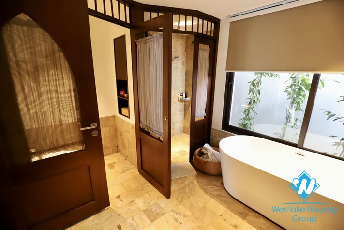 A charming  4beds flat for lease in Ton That Thiep st, Hoan Kiem